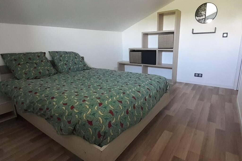 Appartement 60M² -Clonas /Vareze Εξωτερικό φωτογραφία